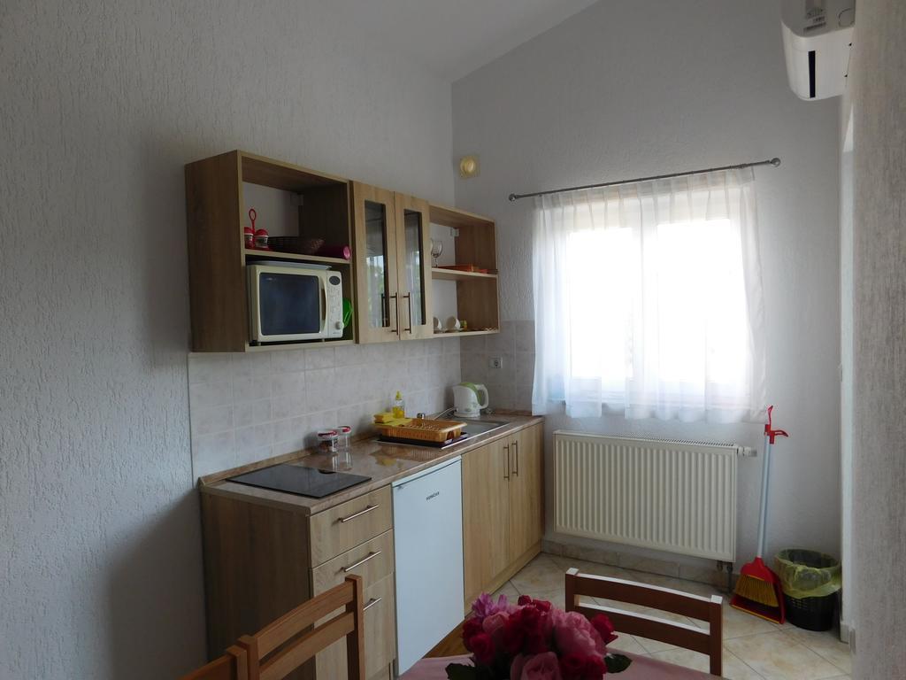 Apartments Lucija Pula Zewnętrze zdjęcie